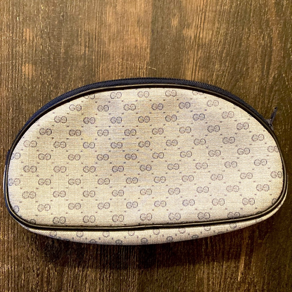 NWOT Vintage Gucci Zipper Pouch Clutch Wallet Italian Authentic